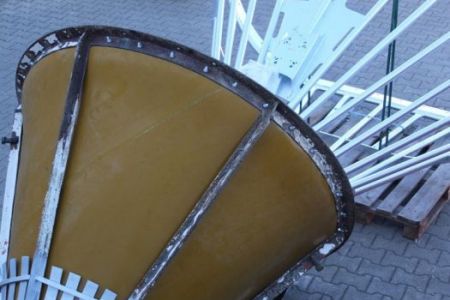 Betonsammeltrichter mit offener Manschette PU